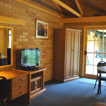 High Country Motor Inn Bright Dış mekan fotoğraf