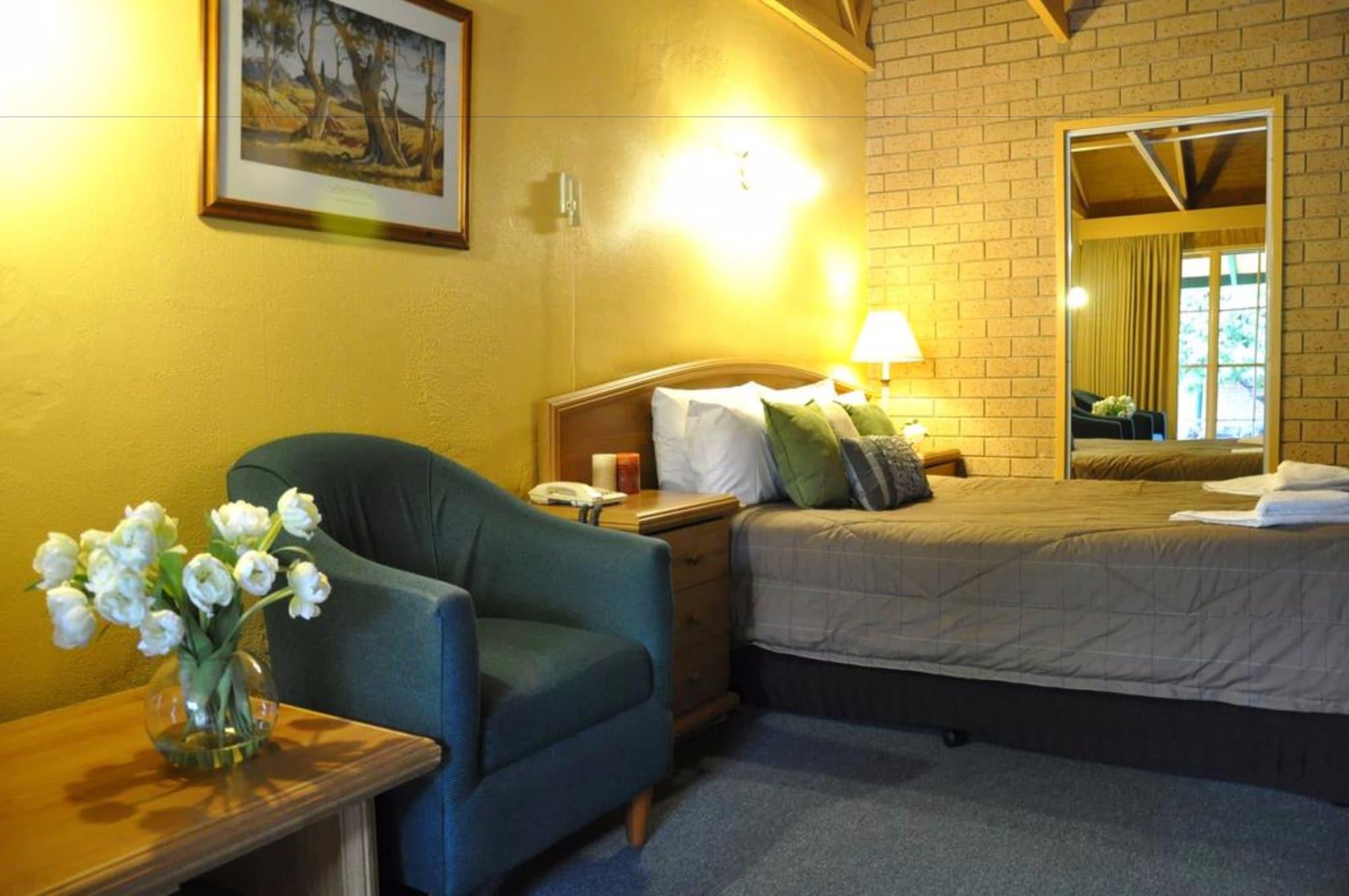 High Country Motor Inn Bright Dış mekan fotoğraf