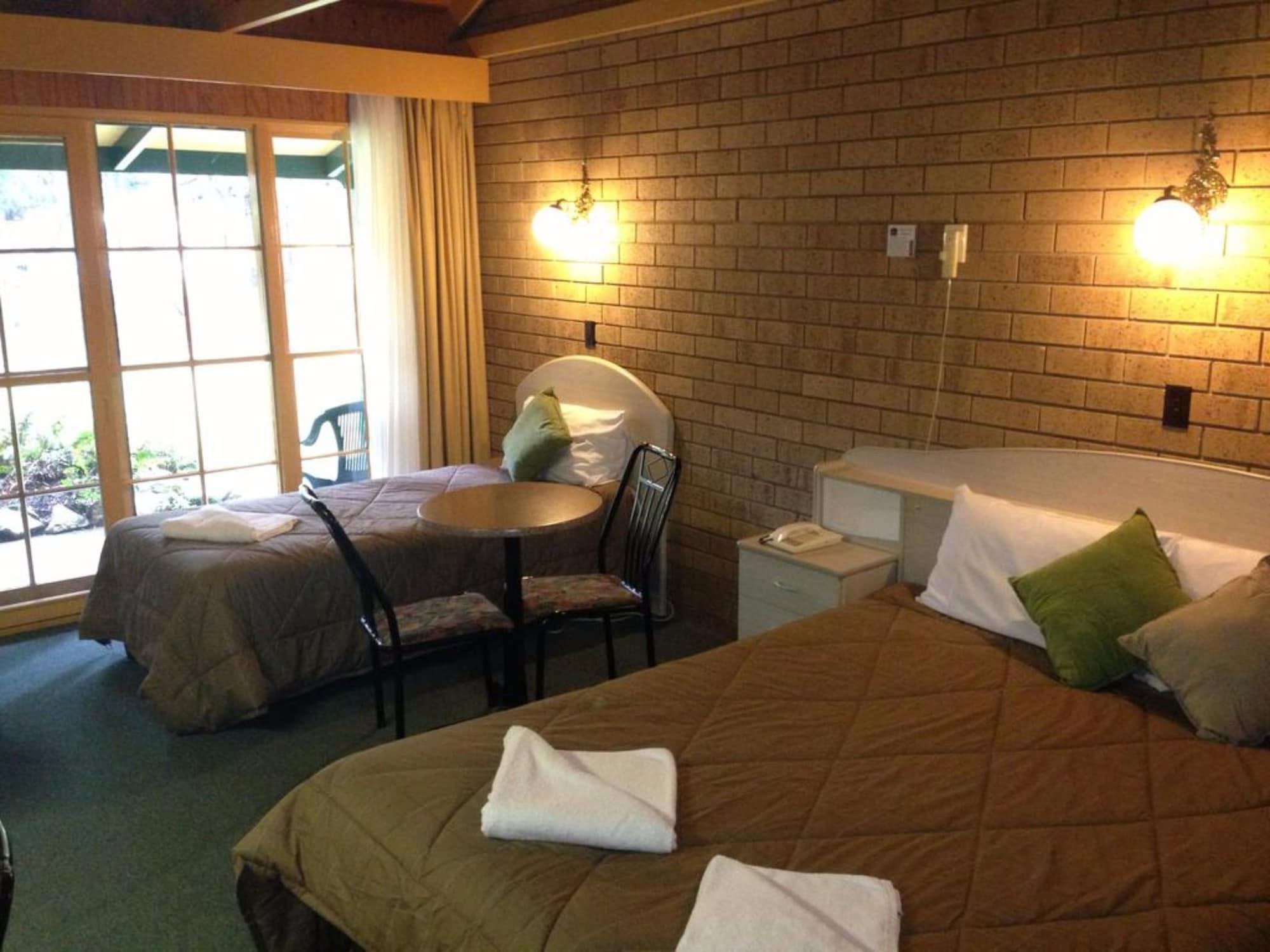 High Country Motor Inn Bright Dış mekan fotoğraf